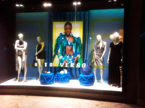 Serviço de decoração de vitrine